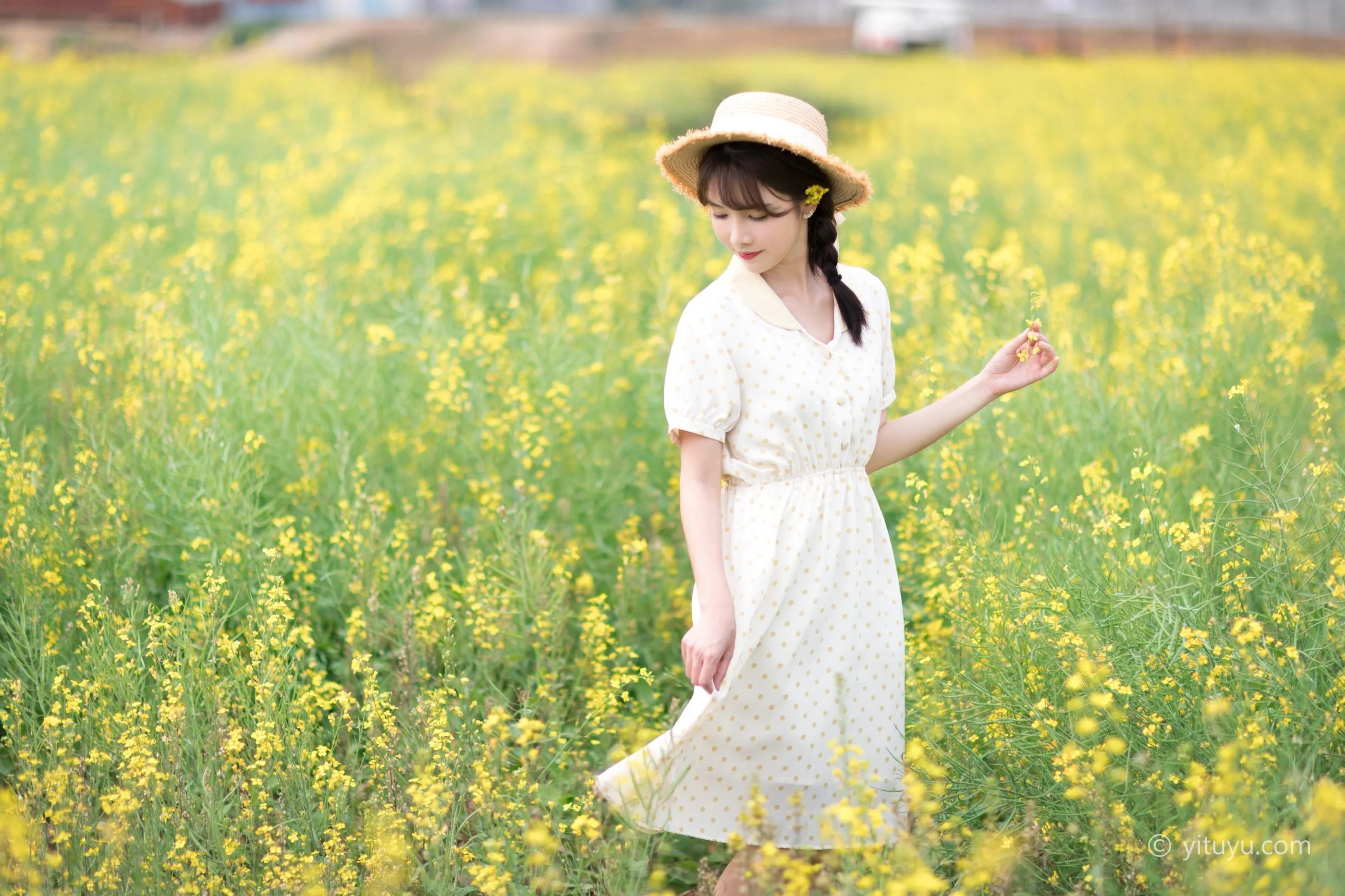 [YITUYU艺图语]2021.04.01 生如夏花 湘湘 [25P]插图7